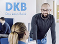 DKB-Mitarbeiter im Gespräch